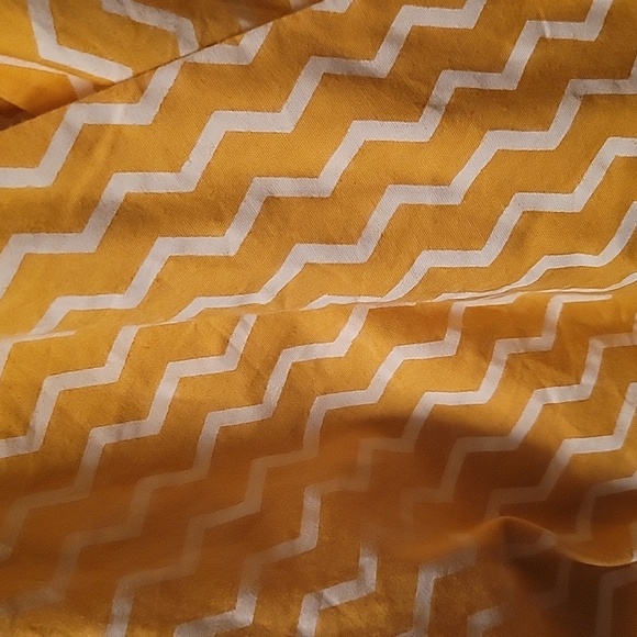 Chevron striped halterback dress. - Picture 5 of 5